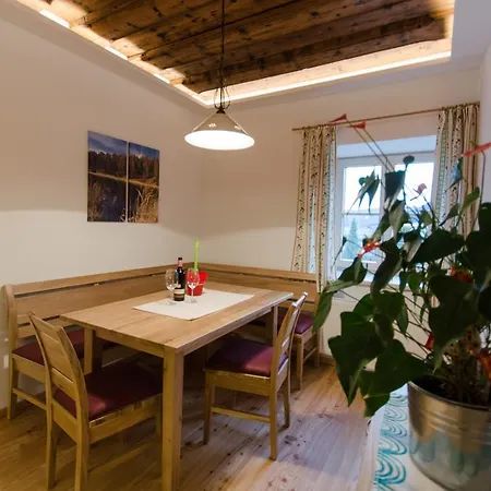 Flattnerhof * 마우어테른도르프